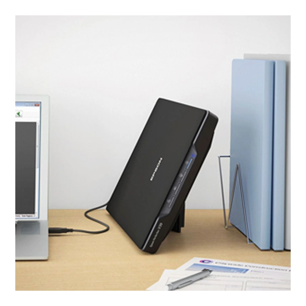 Epson Perfection V39 original B11B232201 scanner, vertical stand in use