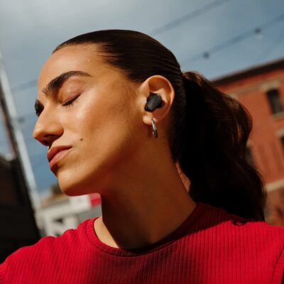 Bose QuietComfort Ultra Earbuds 2nd Gen - Manufacturer view 2