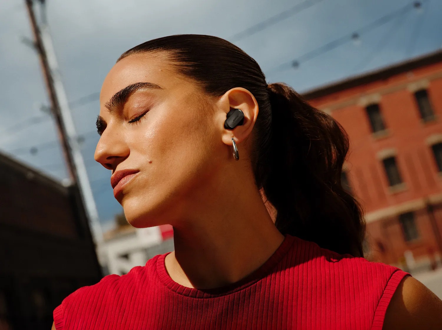 Bose QuietComfort Ultra Earbuds 2nd Gen - Manufacturer view 2