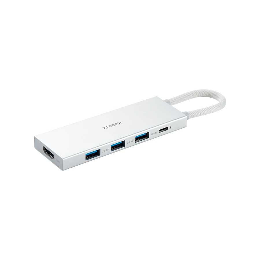 Xiaomi 5-in-1 Type-C Hub — complete hub in an alternate horizontal view