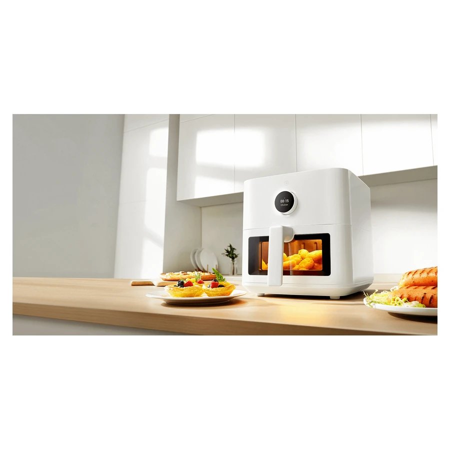 Xiaomi Smart Air Fryer 5.5L (UK) — complete appliance with food